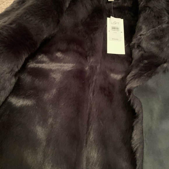 NWT LOFT reversible faux shearling vest black grey - Picture 7 of 10